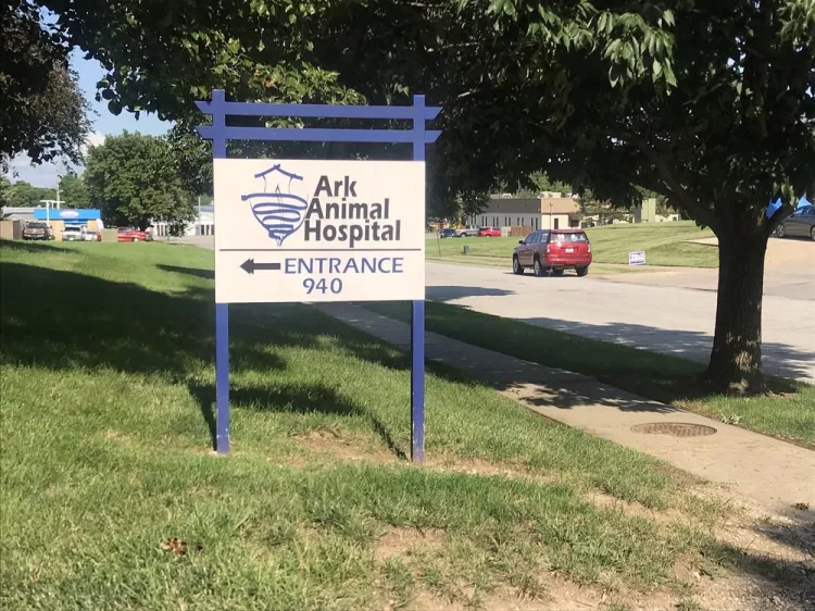 Ark Animal Hospital, Kansas, Liberty